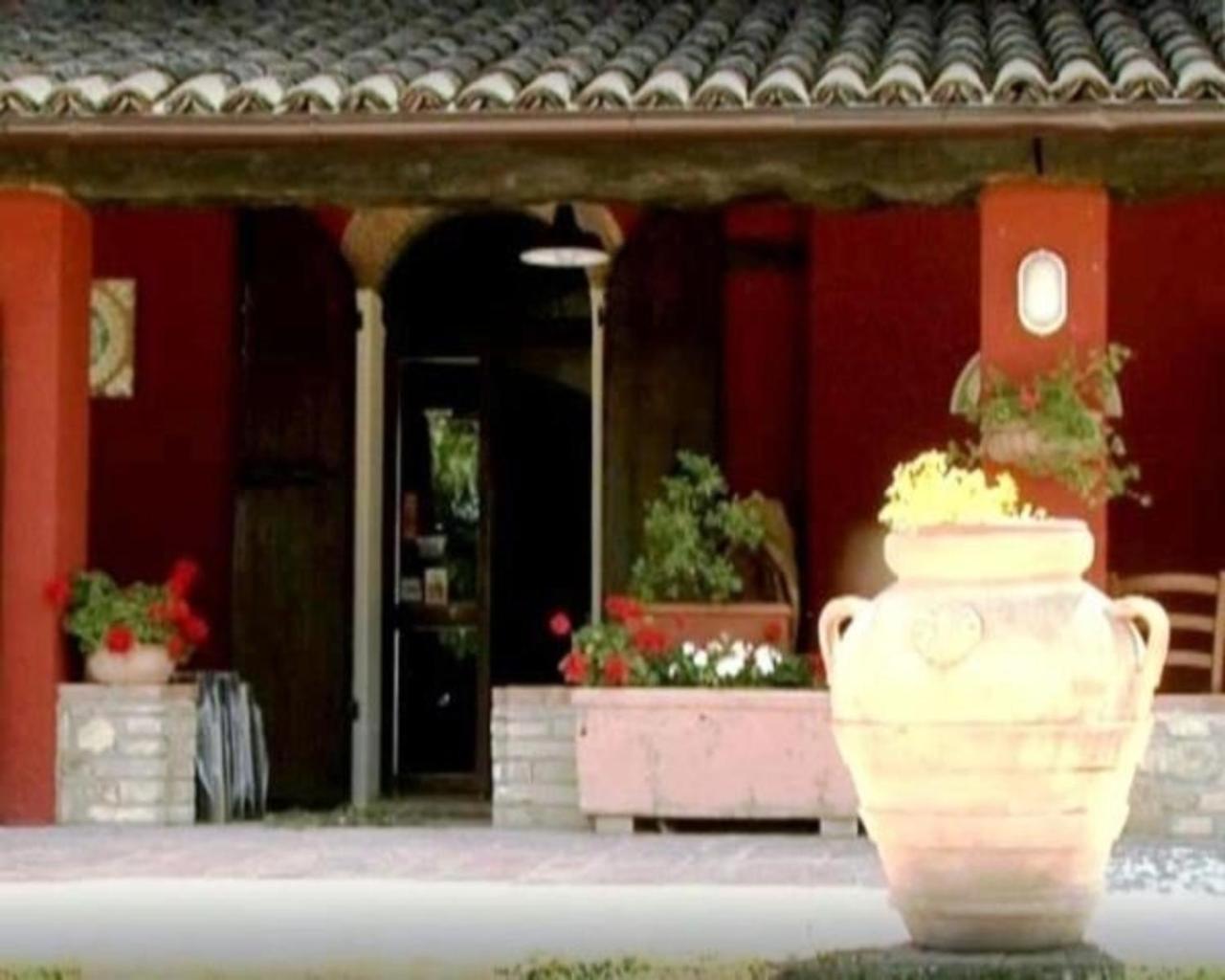 Il Poggio Dei Pettirossi Guest House Bevagna Bagian luar foto