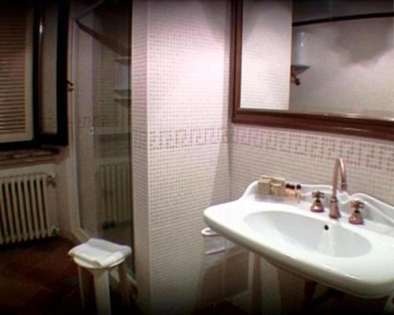 Il Poggio Dei Pettirossi Guest House Bevagna Bagian luar foto