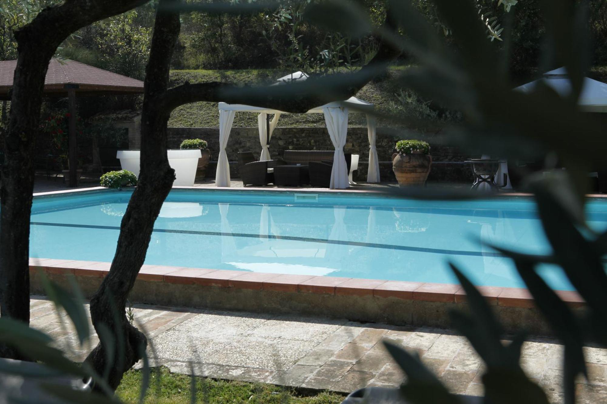 Il Poggio Dei Pettirossi Guest House Bevagna Bagian luar foto